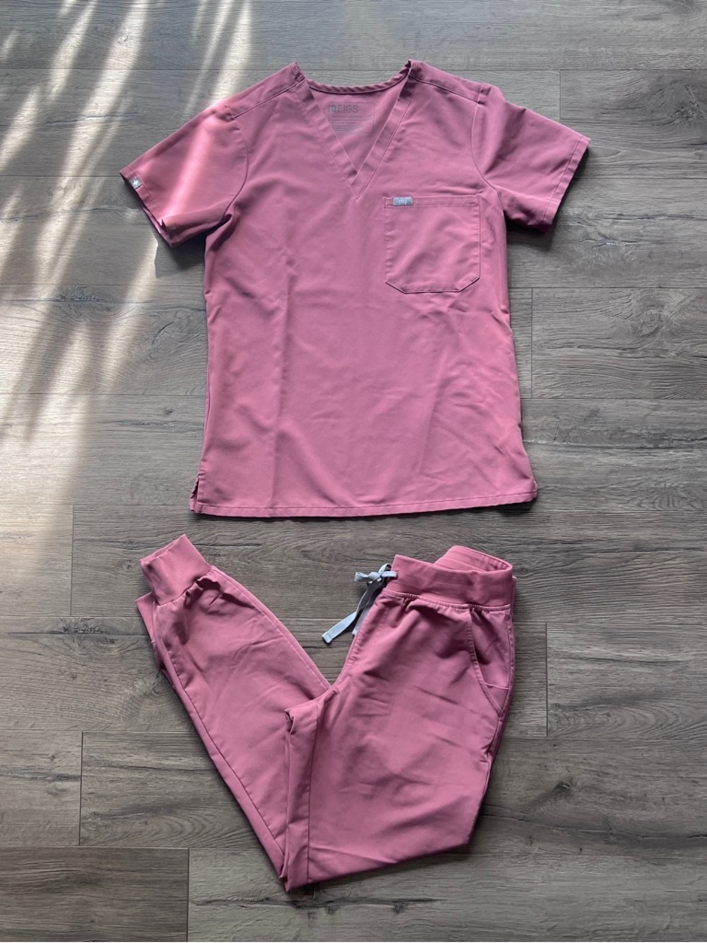 Figs Mauve Scrubs XS